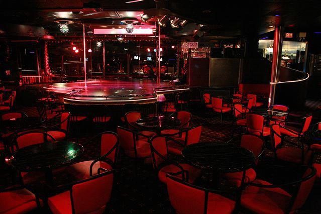 Shakerz Show Lounge - Nightclub in Surrey, Canada