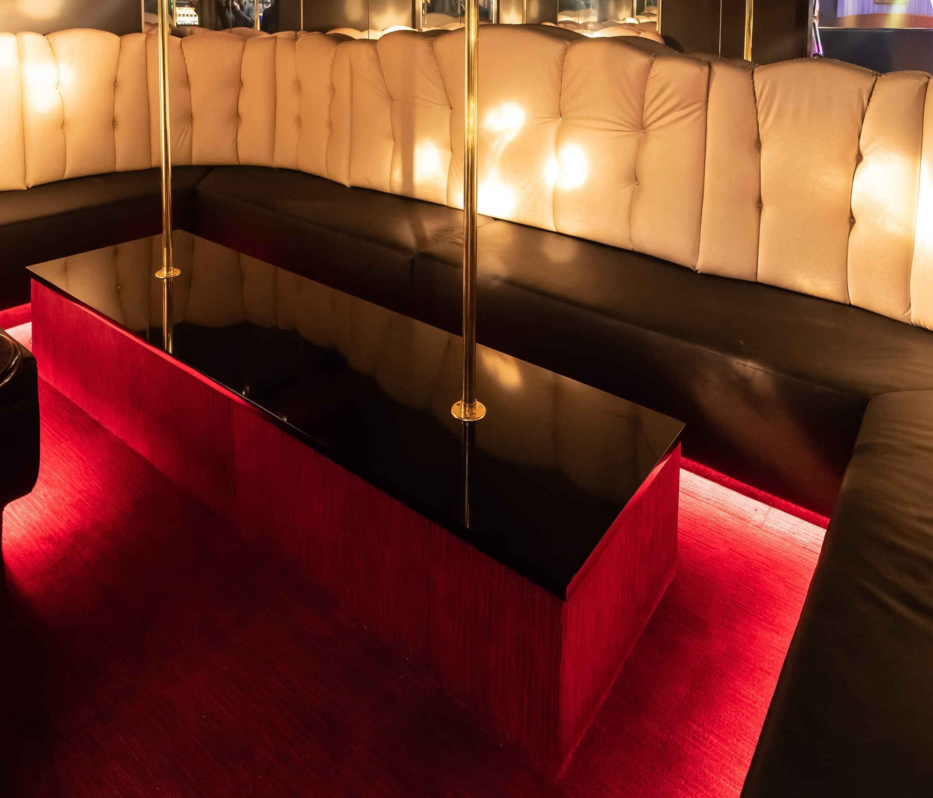 O'Gascon - Nightclub in Terrebonne, Canada