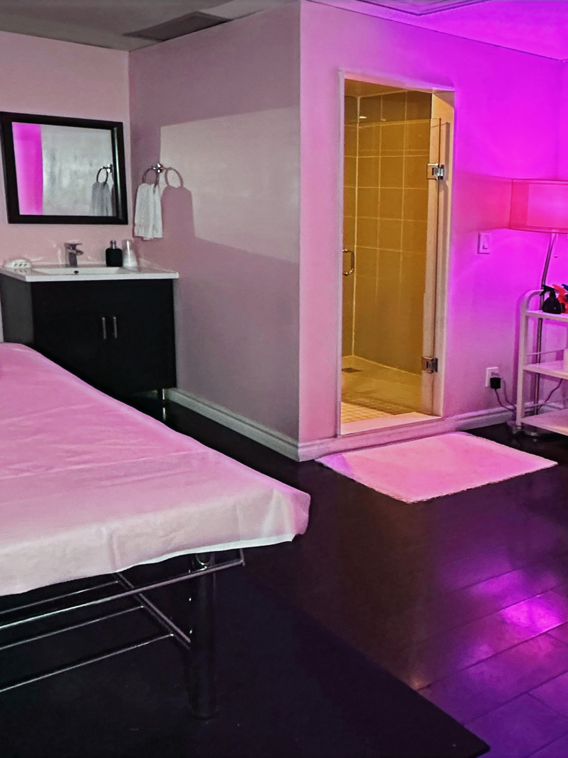 Angel Spa - Erotic Massage in Toronto, Canada