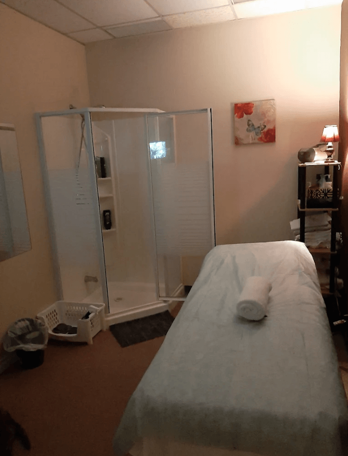 Apple Blossom Spa - Erotic Massage in Toronto, Canada