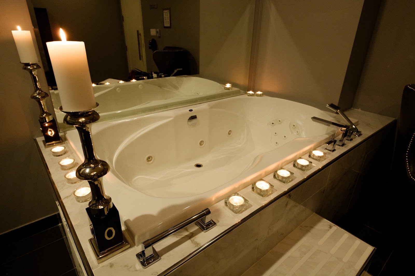 Elevate Spa - Erotic Massage in Toronto, Canada