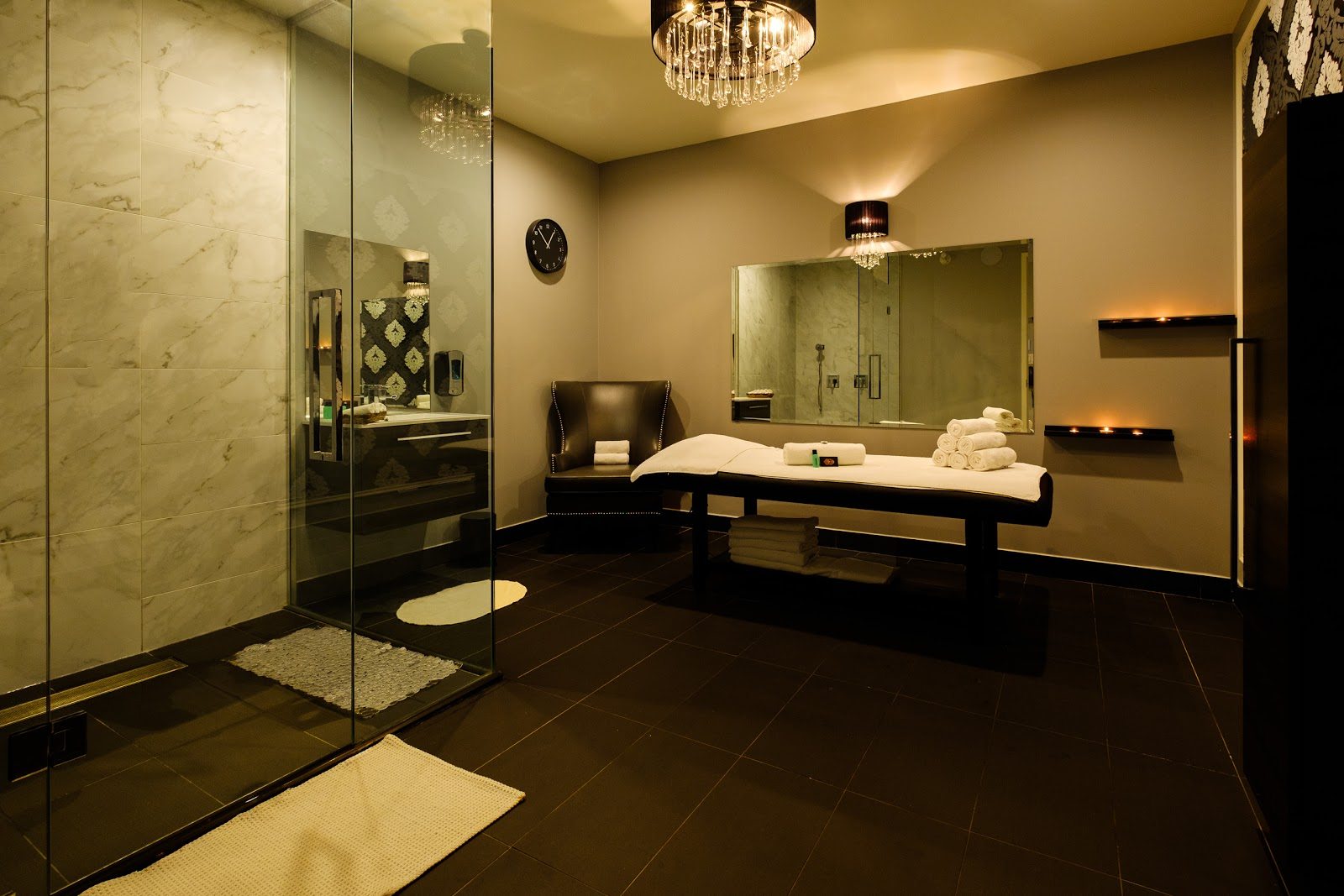 Elevate Spa - Erotic Massage in Toronto, Canada