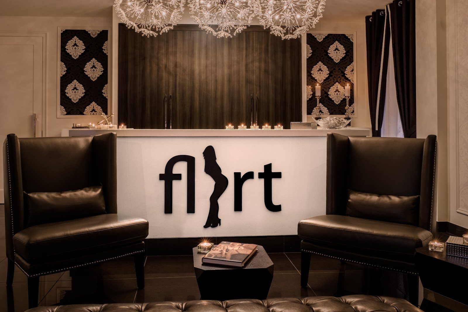 Flirt Spa - Finch - Erotic Massage in Toronto, Canada