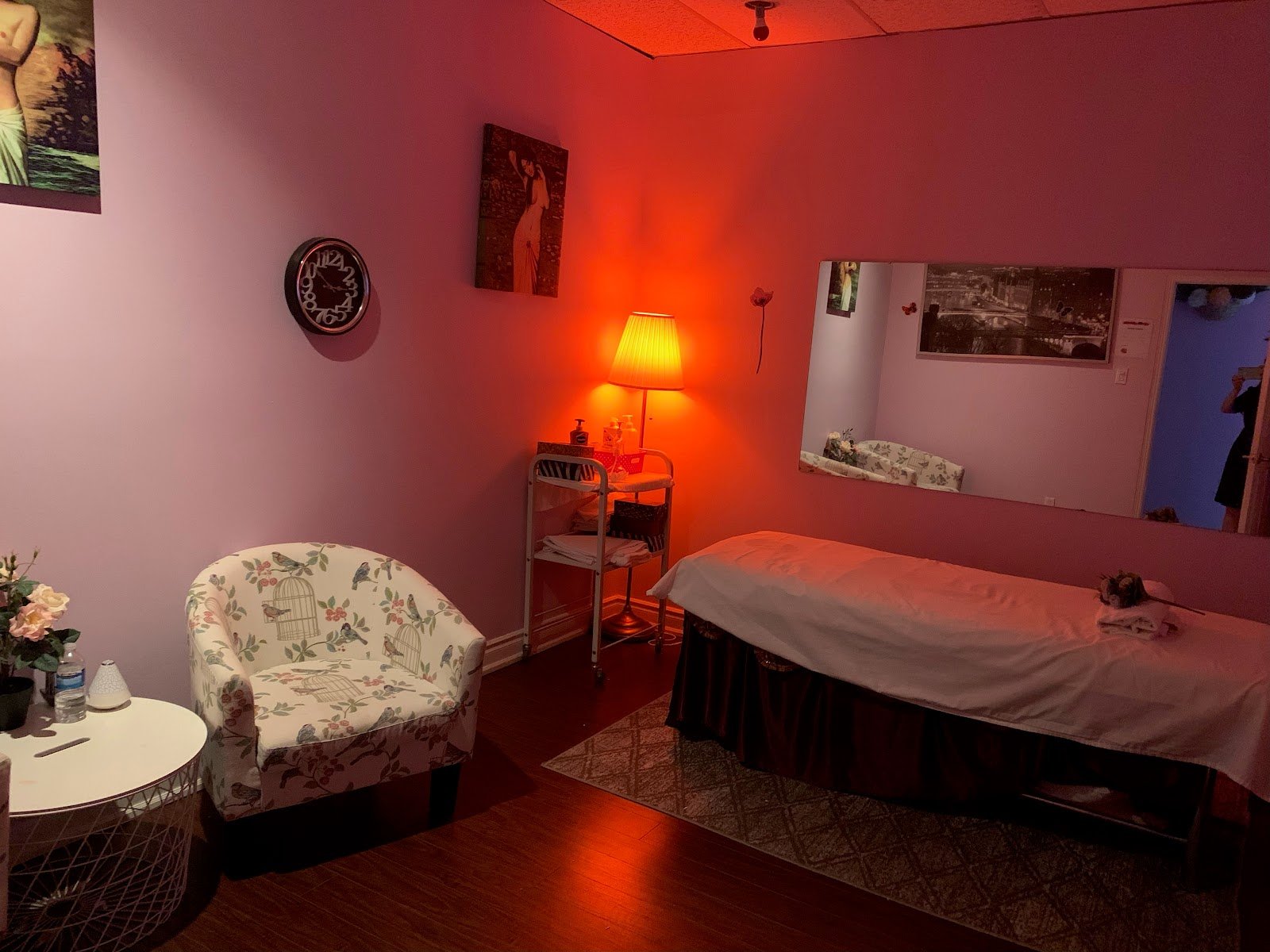 Withme Spa - Erotic Massage in Toronto, Canada