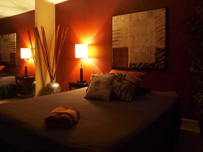 Platinum Club  - Erotic Massage in Vancouver, Canada