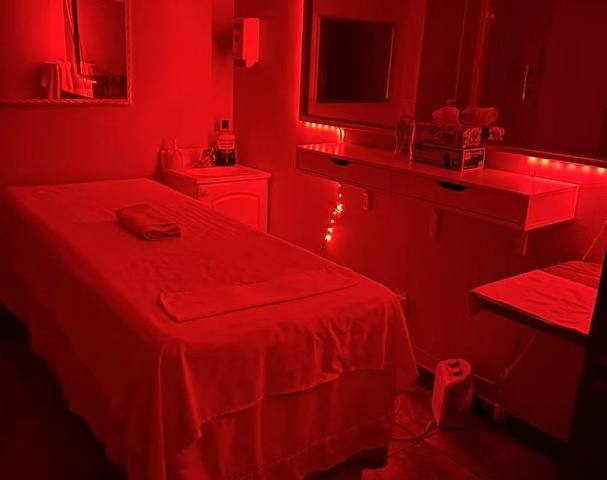 Yifeng Massage - Erotic Massage in Vancouver, Canada