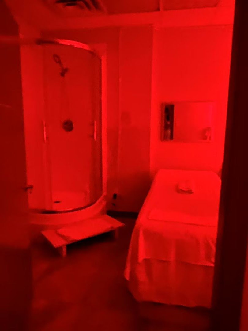 Yifeng Massage - Erotic Massage in Vancouver, Canada