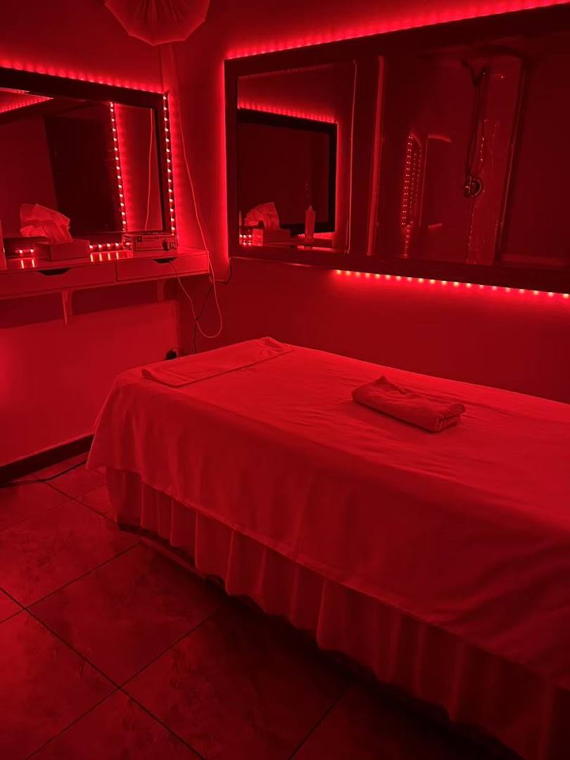 Yifeng Massage - Erotic Massage in Vancouver, Canada