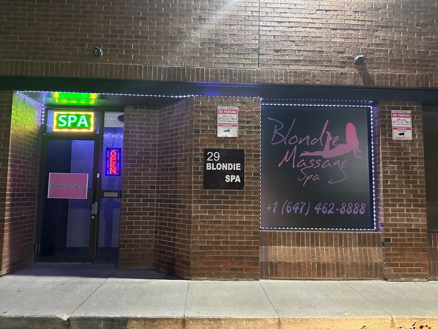 Blondie Massage Spa - Erotic Massage in Vaughan, Canada