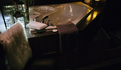 Eden - Erotic Massage in Winnipeg, Canada