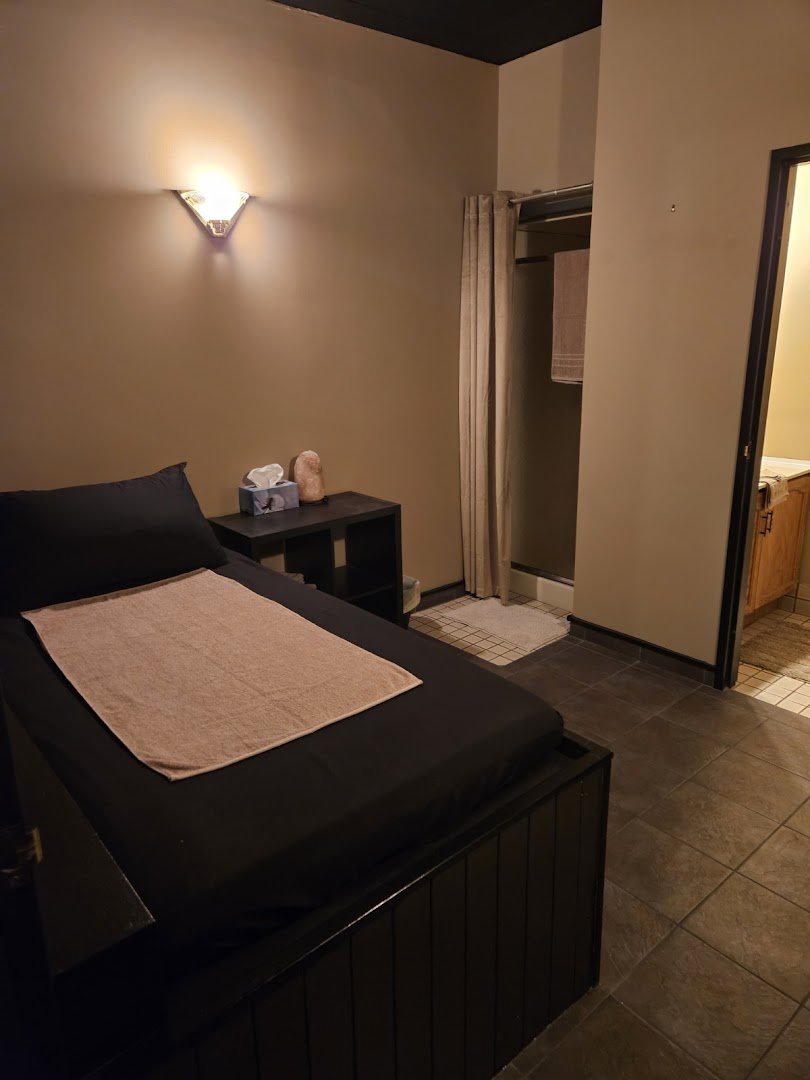 Eden - Erotic Massage in Winnipeg, Canada
