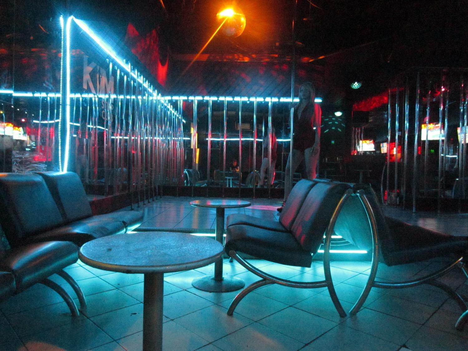 Kim Strip Club - Nightclub in Santiago, Chile