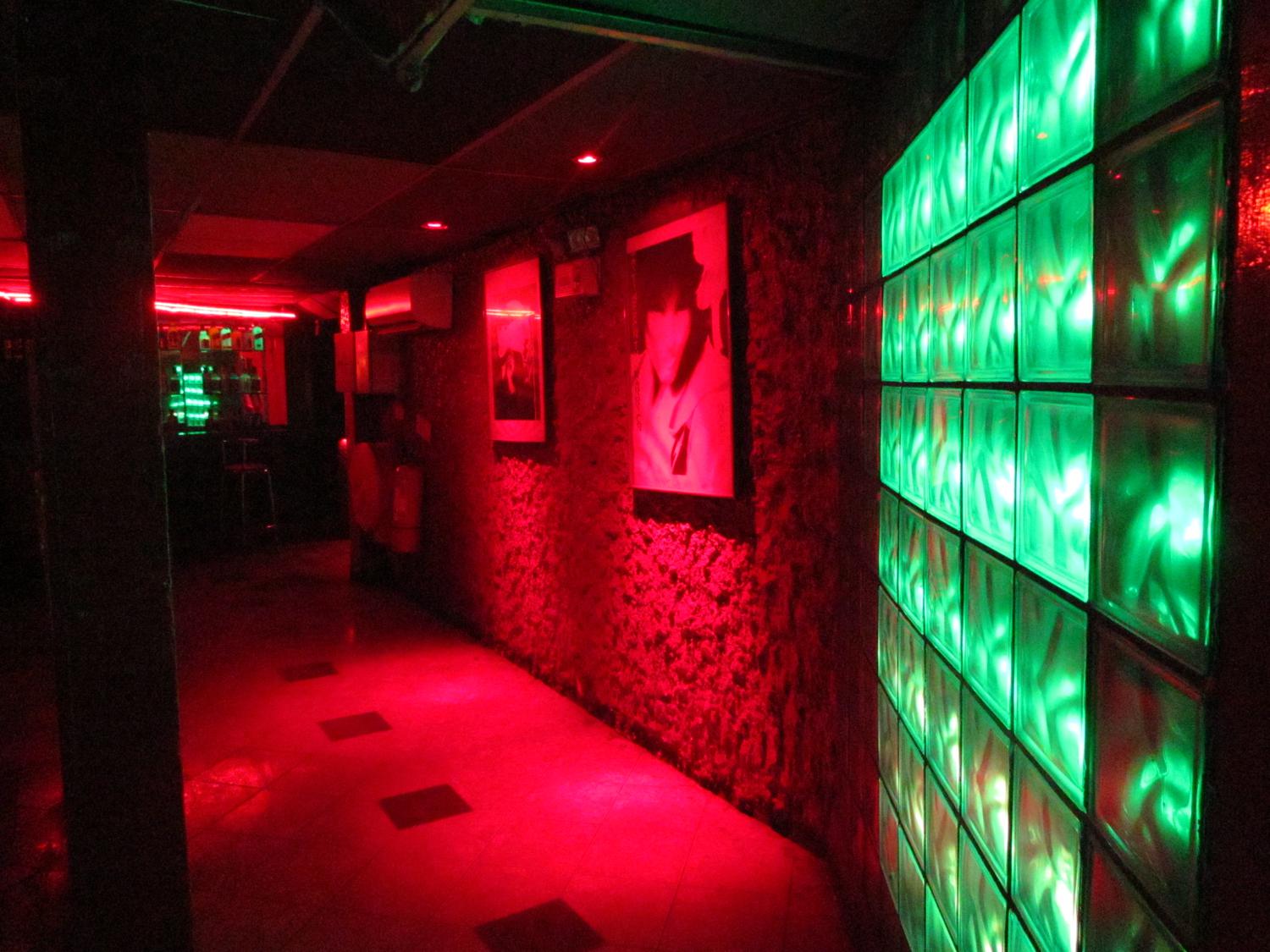 Puzzle Strip Club - Nightclub in Santiago, Chile