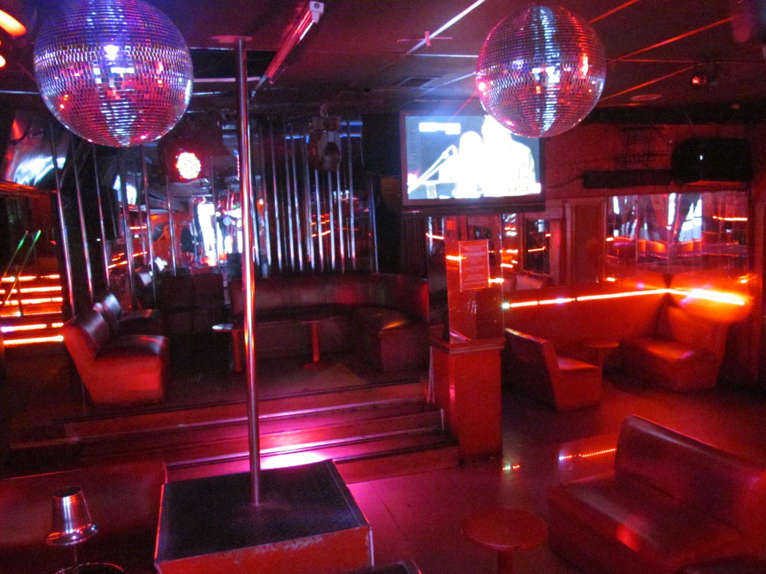 Puzzle Strip Club - Nightclub in Santiago, Chile