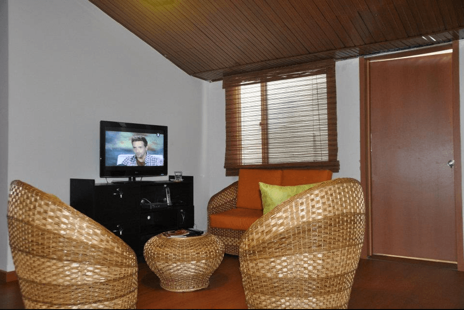 Bees Spa For Men - Erotic Massage in Bogota, Colombia