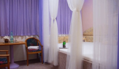 Nesytka Swingers Club - Swinger Club in Brno, Czechia