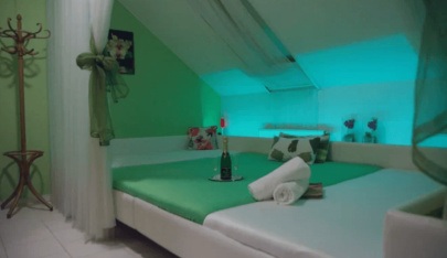 Nesytka Swingers Club - Swinger Club in Brno, Czechia
