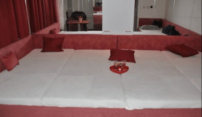 Nesytka Swingers Club - Swinger Club in Brno, Czechia