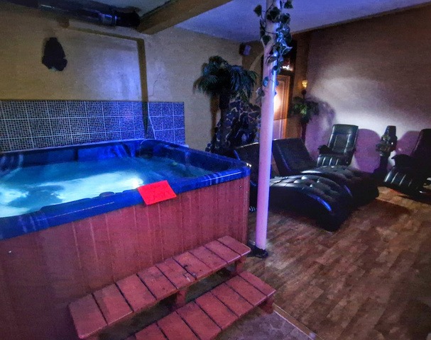 Relax Centrum Cleopatra - Erotic Massage in Eske Bud Jovice, Czechia