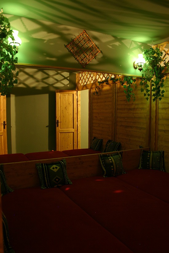 Wellness Swingers Club 69 - Swinger Club in Eske Bud Jovice, Czechia
