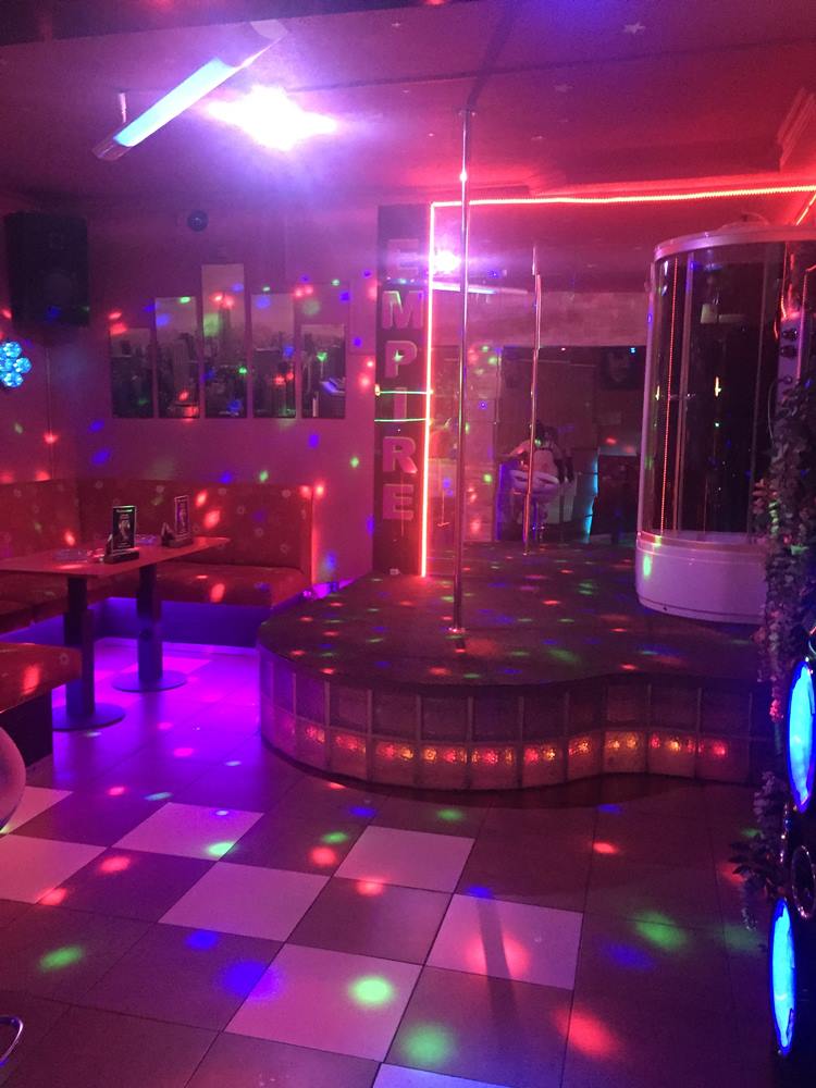 Empire Cabaret Penzion - Nightclub in Havi Ov, Czechia