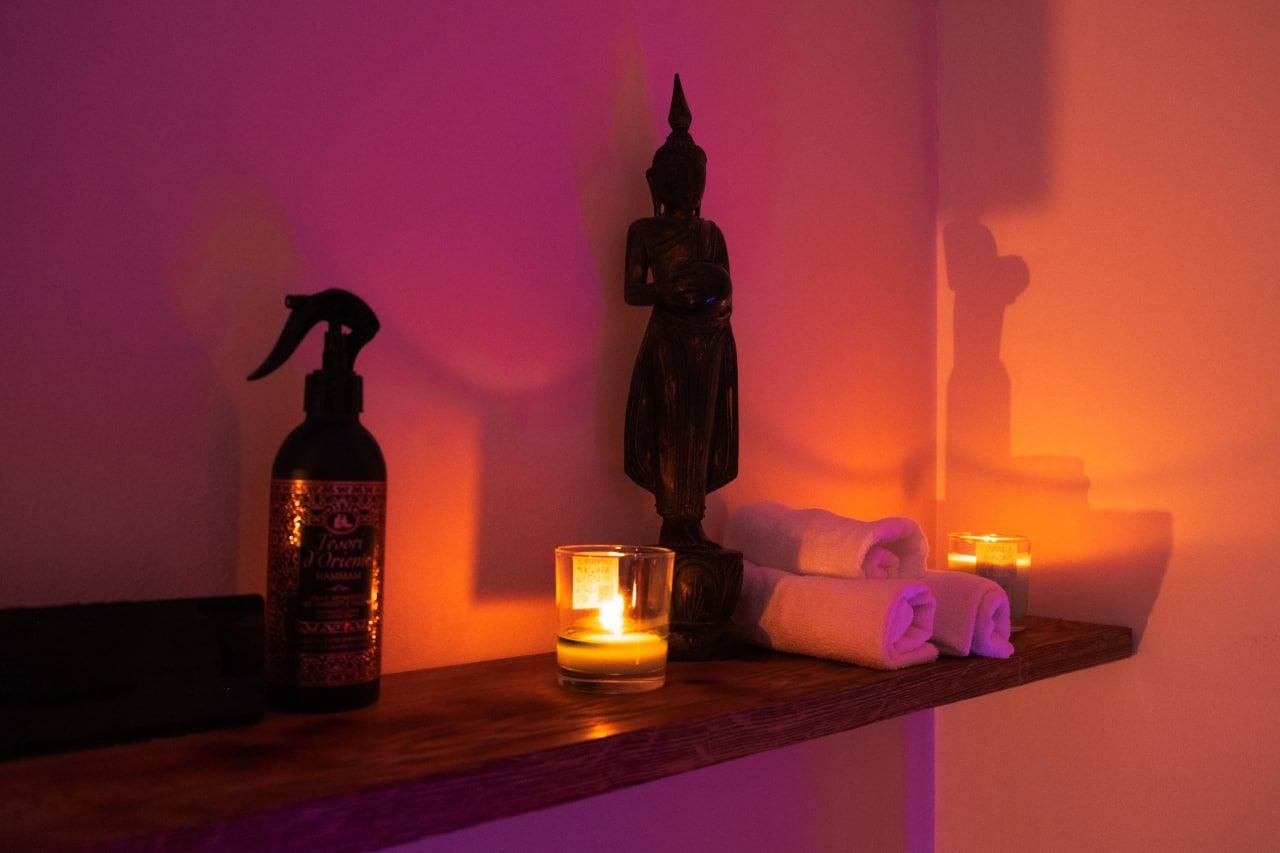 Erotické Masáže Praha - European Massage - Erotic Massage - Erotic Massage in Karlin, Czechia