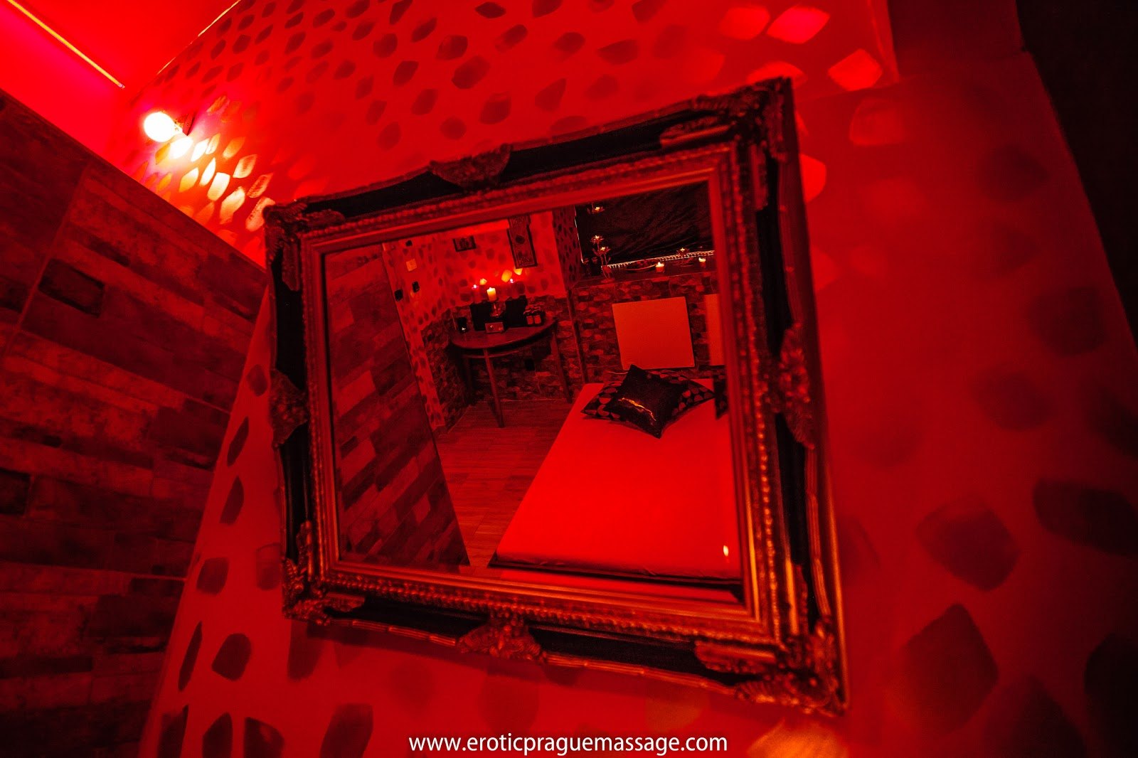 Number One Massage - Erotic Massage in New Town, Czechia