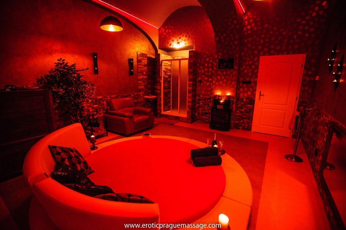 Number One Massage - Erotic Massage in New Town, Czechia