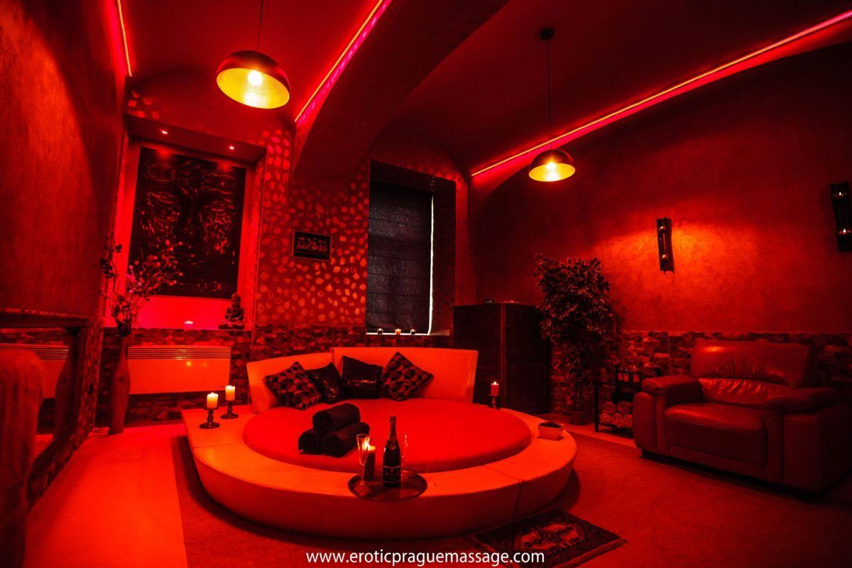 Number One Massage - Erotic Massage in New Town, Czechia