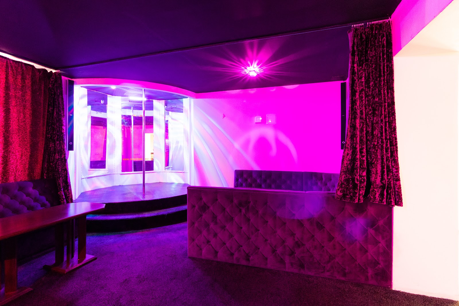 Žlutá Vila - Nightclub in Olomouc, Czechia