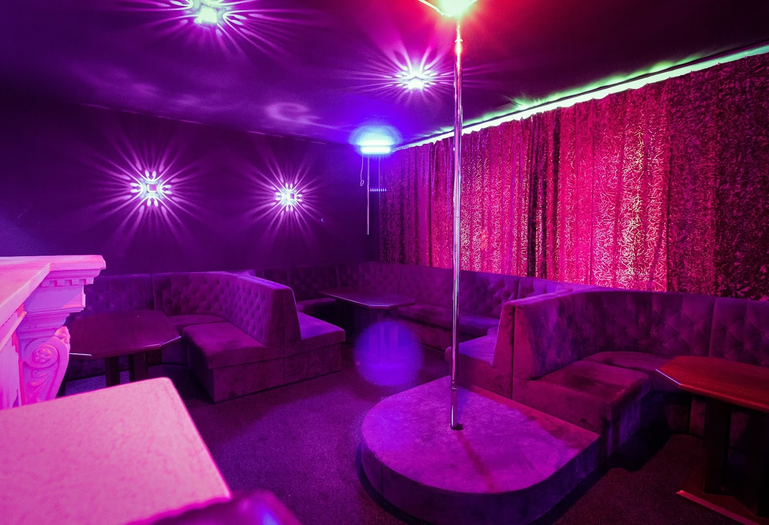 Žlutá Vila - Nightclub in Olomouc, Czechia