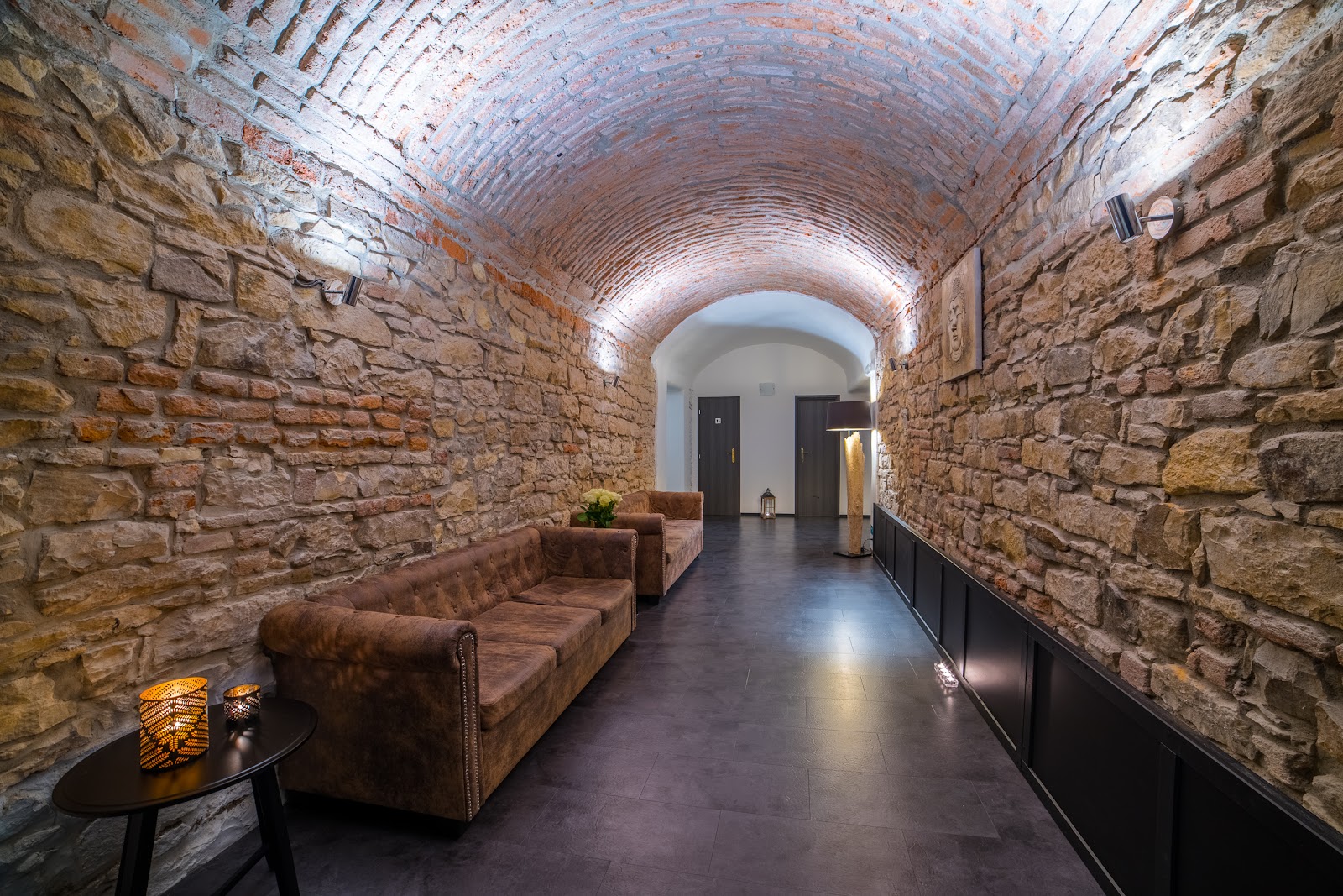 Matahari Salon - Erotic Massage in Petrska Tvr, Czechia