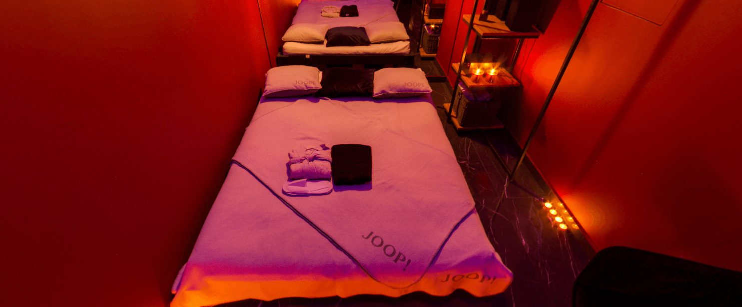 Paradise -Erotic Massage Prague - Erotic Massage in Petrska Tvr, Czechia