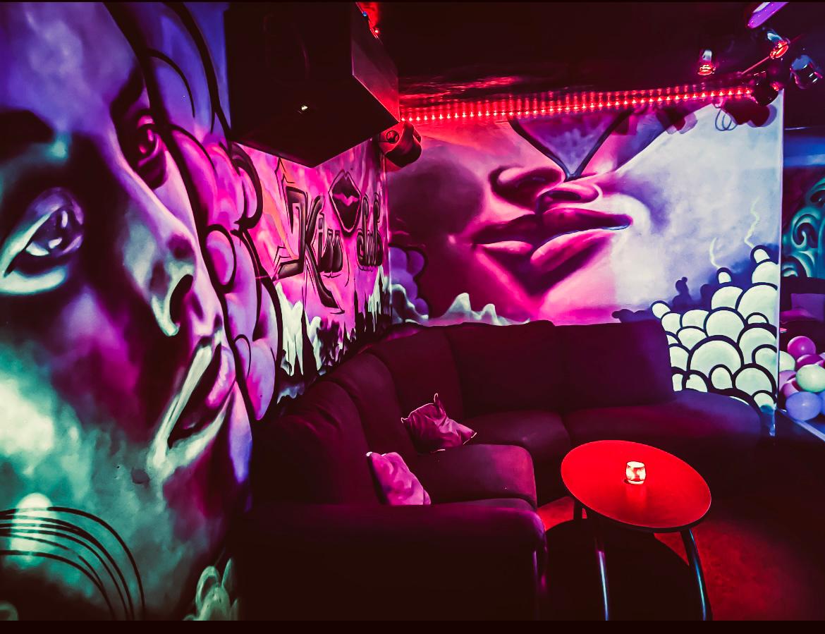 Kiss Club - Nightclub in Pot Ky, Czechia