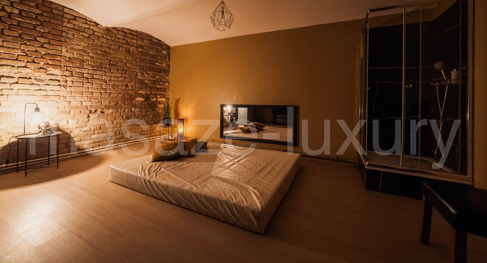 Erotické Masáže Praha - Luxury Grand - Erotic Massage in Prague 10 Vr Ovice, Czechia