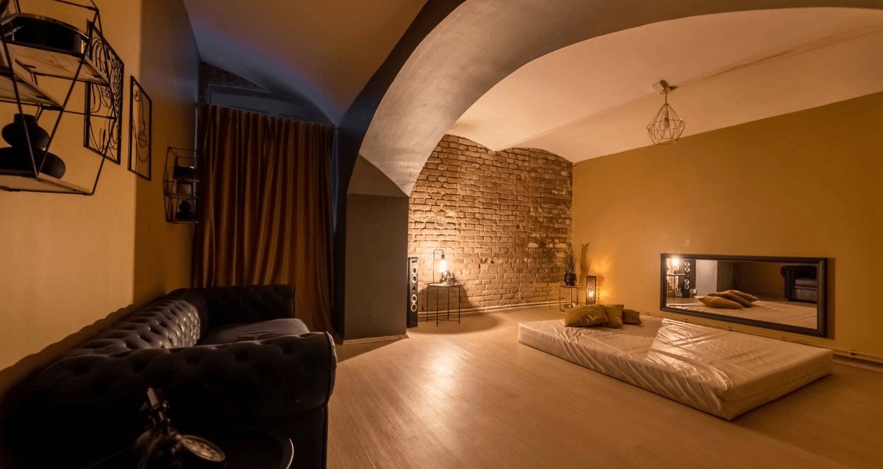 Erotické Masáže Praha - Luxury Grand - Erotic Massage in Prague 10 Vr Ovice, Czechia