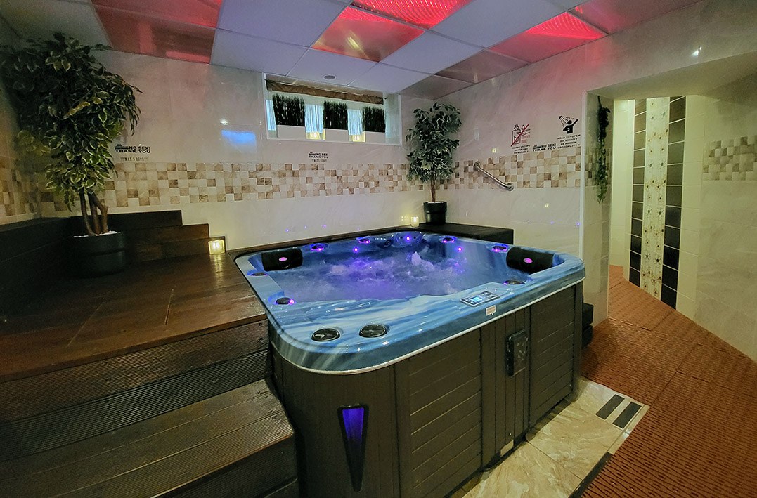 Swingers - Wellness Desire Praha - Swinger Club in Prague 14, Czechia