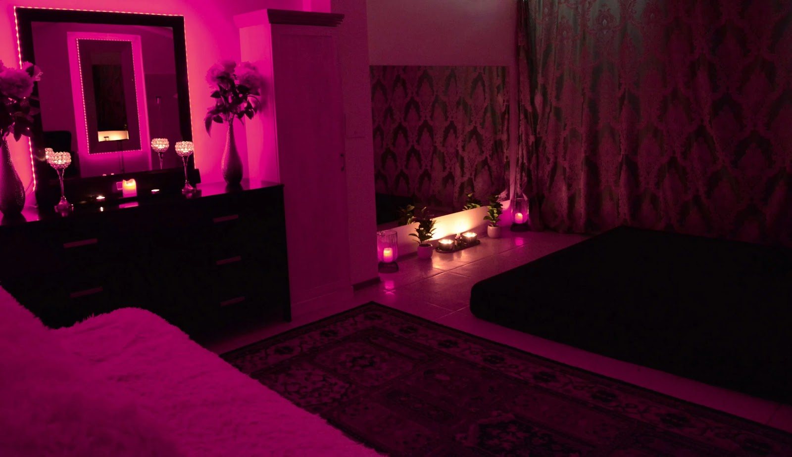 Erotic Massage Prague - Red Massage - Erotic Massage in Prague 2 Vinohrady, Czechia