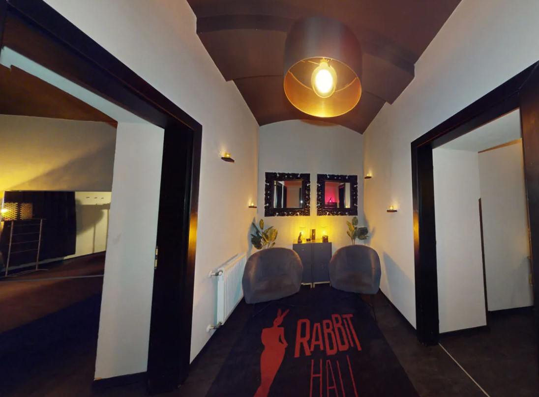 Erotické Masáže Praha - Rabbit Hall Vinohradská | Erotic Massage - Erotic Massage in Prague 2 Vinohrady, Czechia