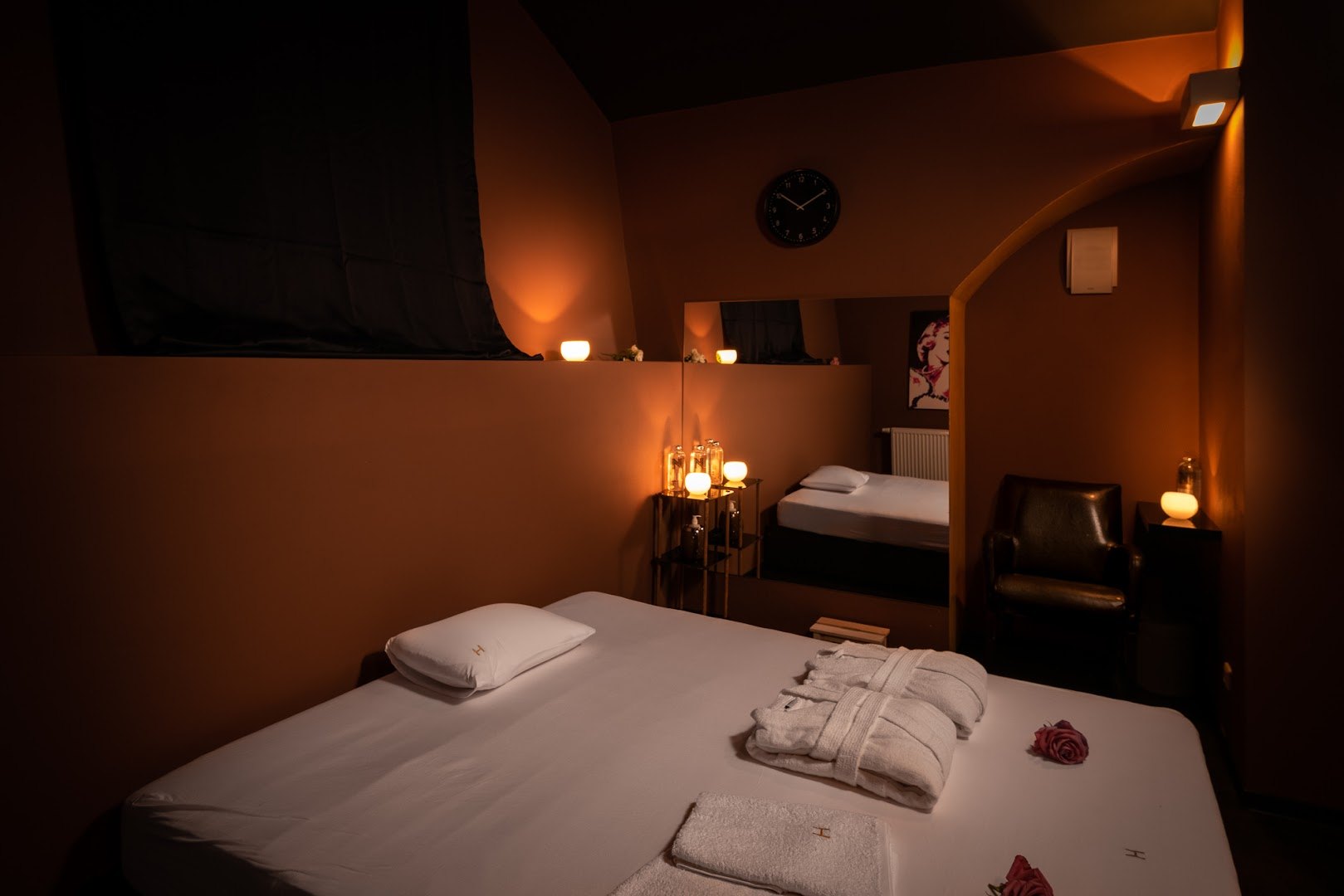 Erotické Masáže Praha - Rabbit Hall Vinohradská | Erotic Massage - Erotic Massage in Prague 2 Vinohrady, Czechia