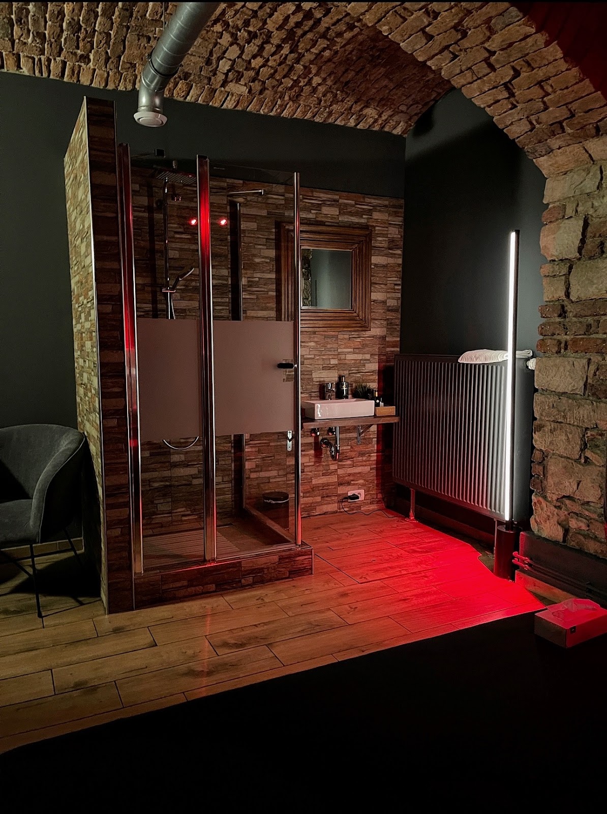 Erotické Masáže Praha - Rabbit Hall Anděl | Erotic Massage - Erotic Massage in Prague 5 Smichov, Czechia