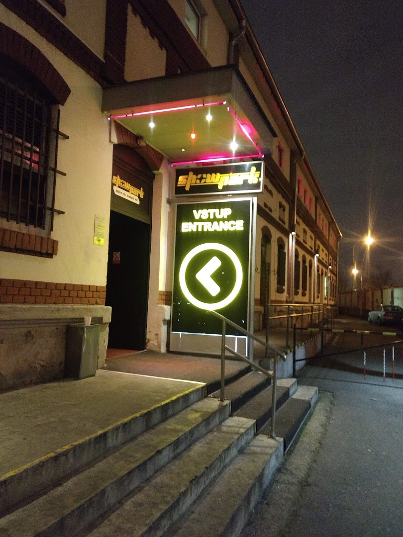 Showpark Market - Nightclub in Prague 7 Hole Ovice, Czechia