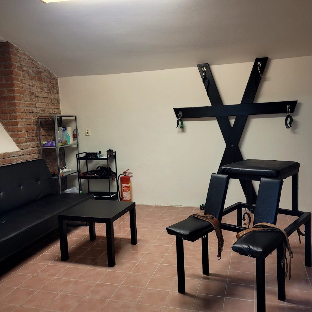 Sm Hedone - Bdsm Studio - Nightclub in Prague 7 Letna, Czechia