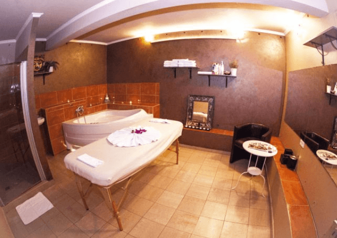 Erotic Massage Angel - Erotic Massage in Prague, Czechia