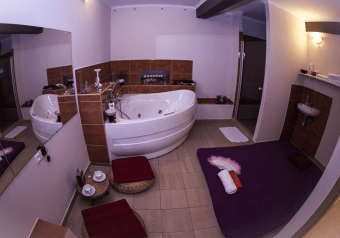 Erotic Massage Angel - Erotic Massage in Prague, Czechia