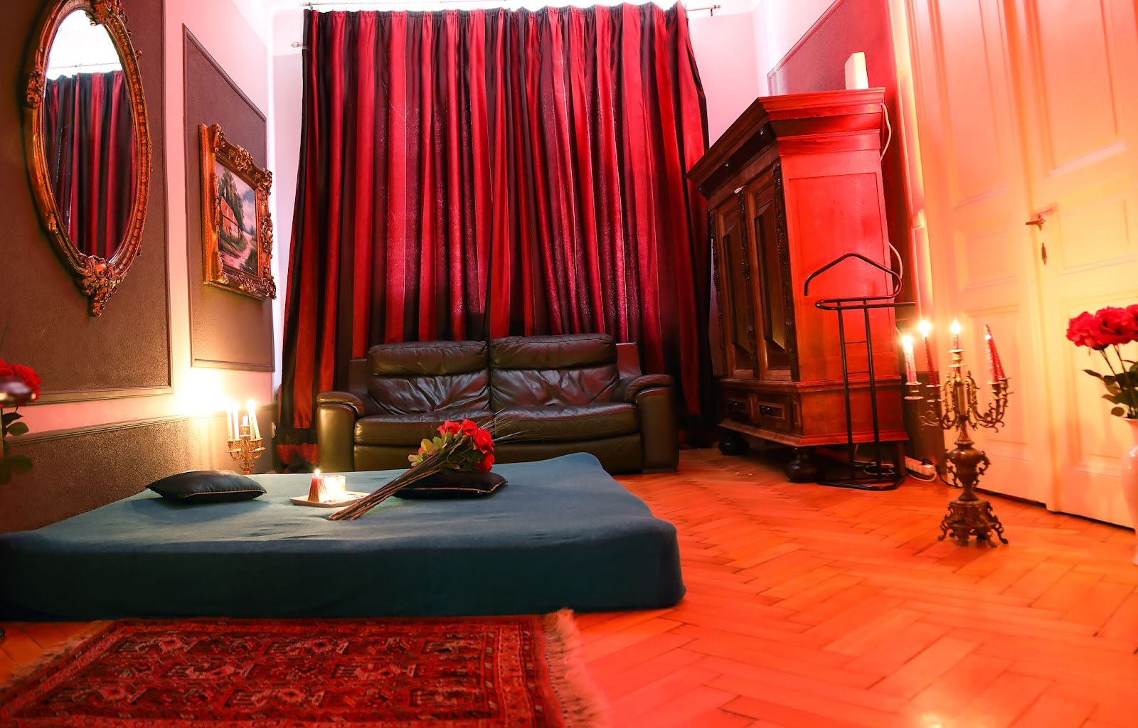 Erotic Massage Glamour � Larosa Erotické Masáže Praha - Erotic Massage in Prague, Czechia