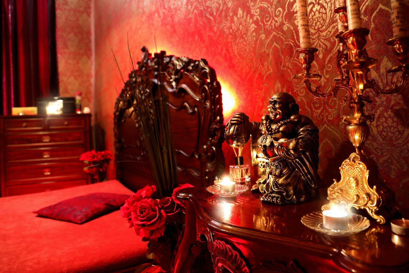 Erotic Massage Glamour � Larosa Erotické Masáže Praha - Erotic Massage in Prague, Czechia