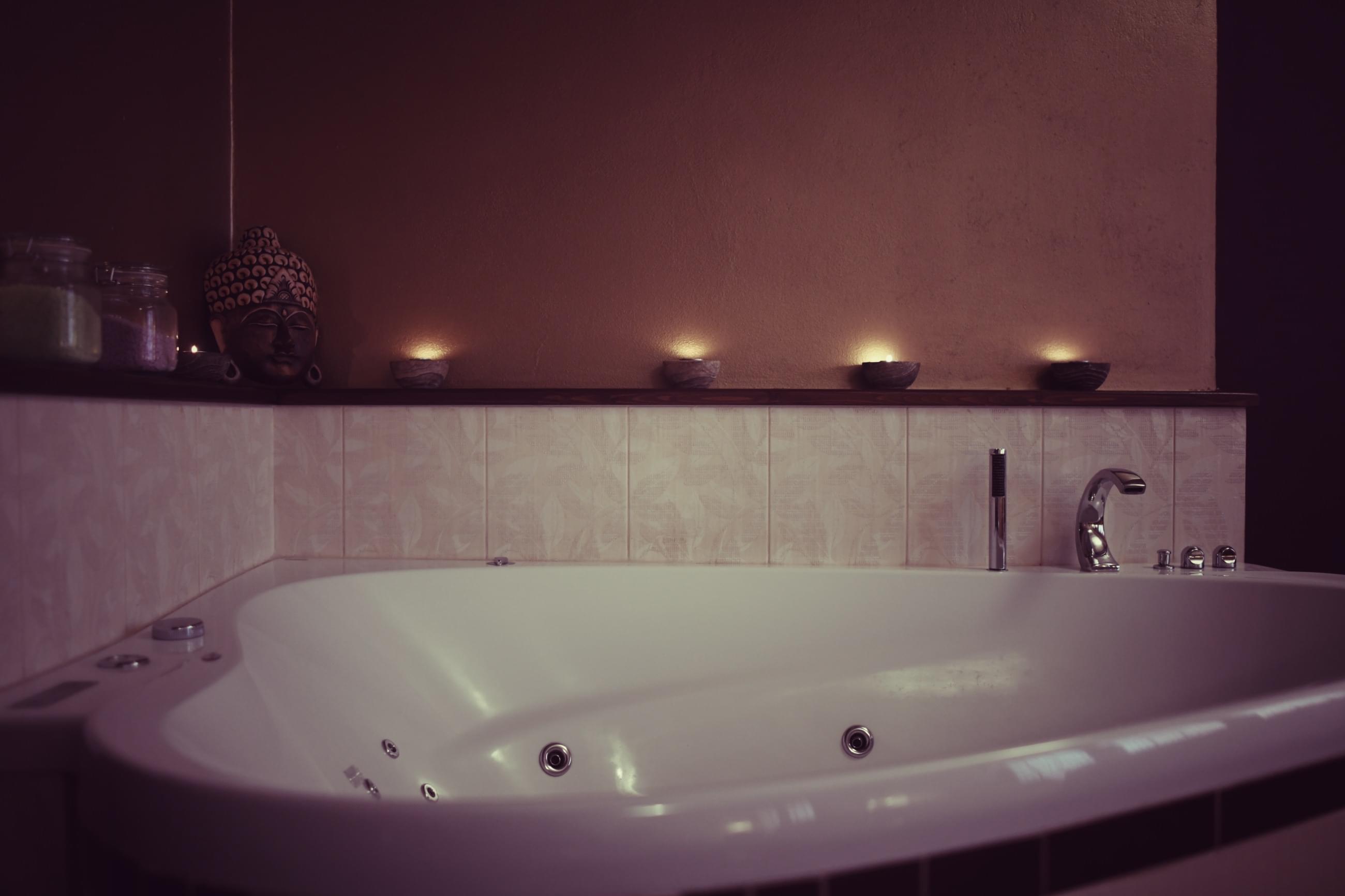 Harmony Spa Výtoň - Tantra Masáže - Erotic Massage in Prague, Czechia