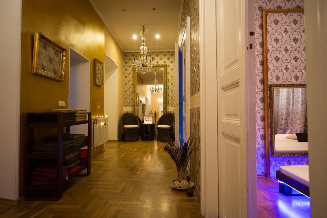 Isis Tantra Erotic Massages (erotické Masáže) - Erotic Massage in Prague, Czechia