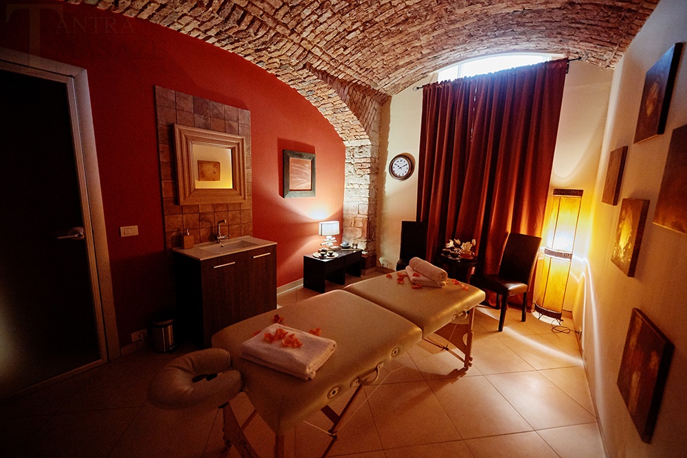 Oriental Spa & Wellness - Erotic Massage in Prague, Czechia